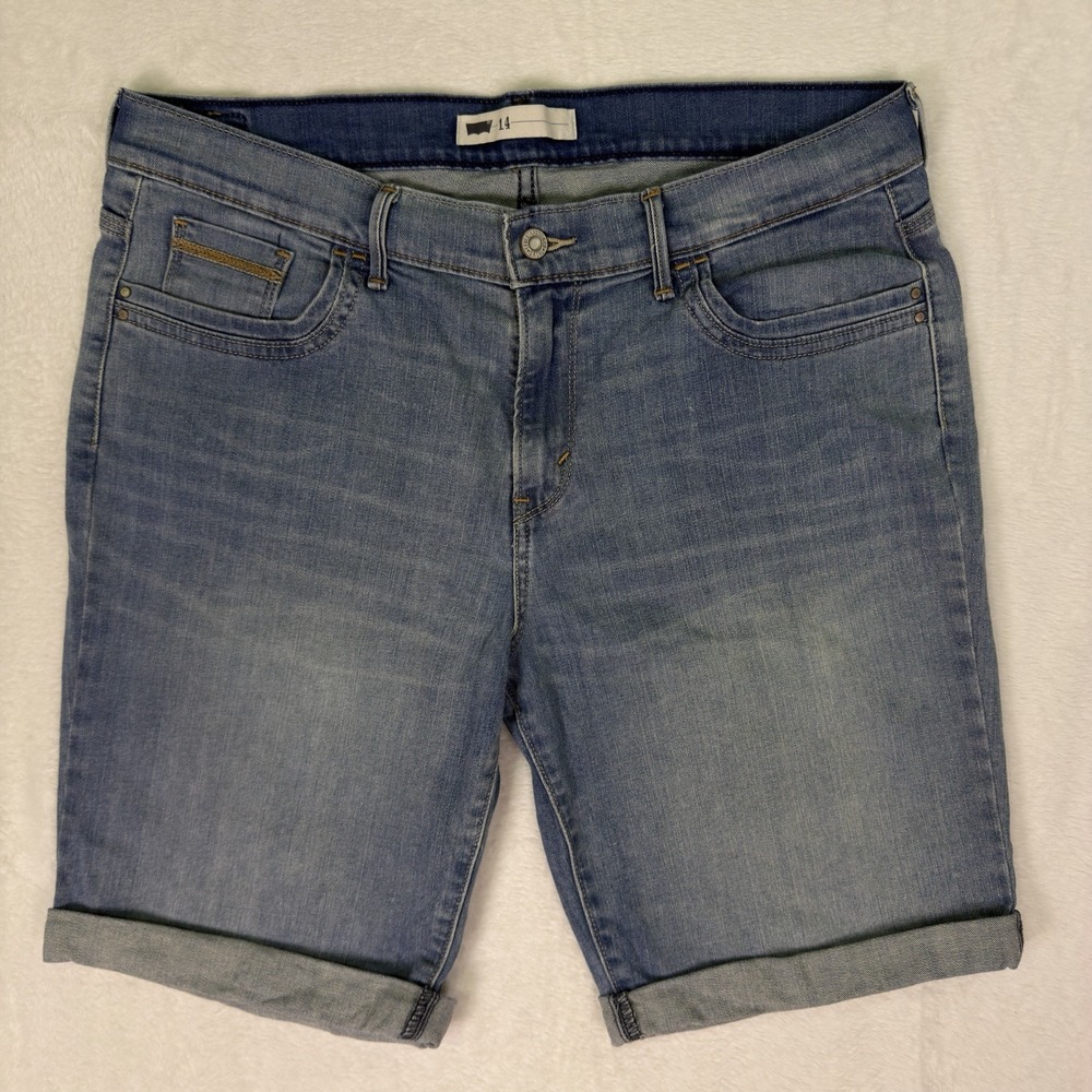 Levis Jean Shorts Womens 14 Blue Light Wash Classic Bermuda High Rise Stretch